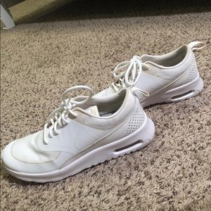 White Nike Women’s Shoes